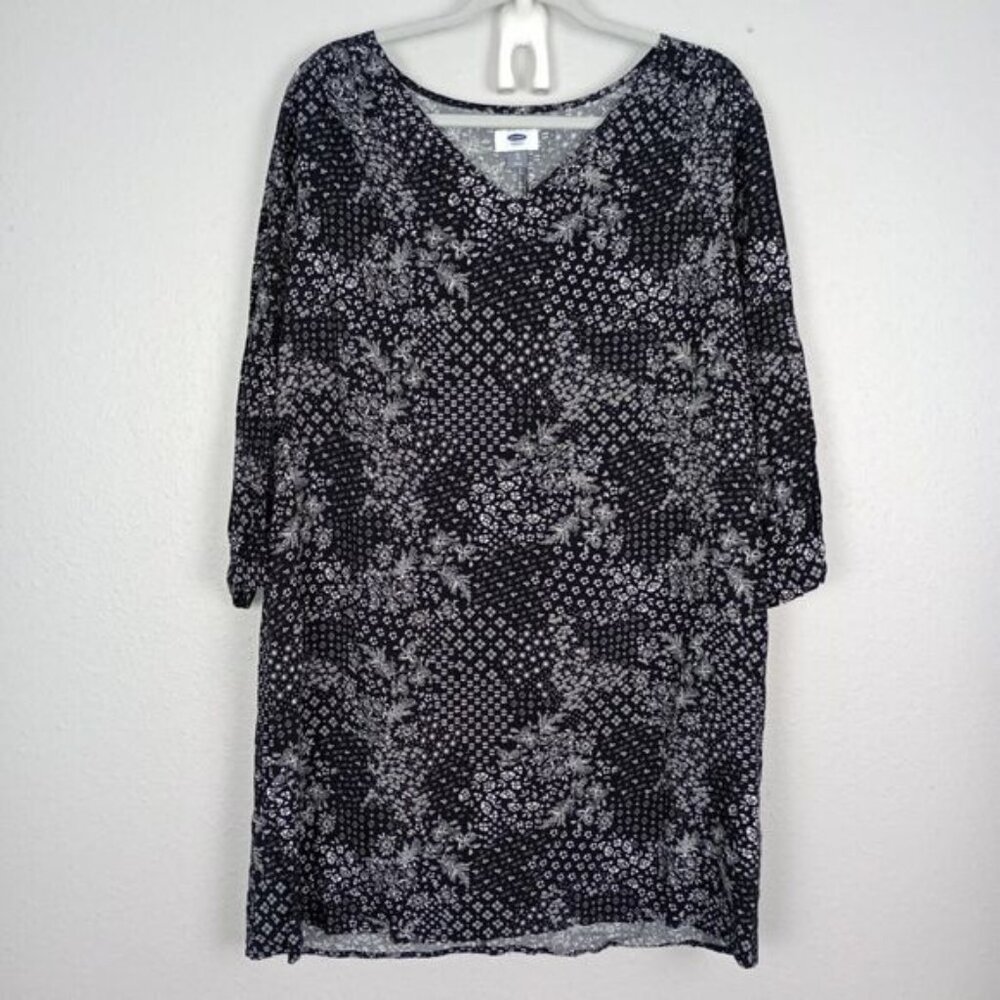 Old Navy Size XL Woman's Black Floral Shift 3/4 Sleeve V-Neck Casual Dress